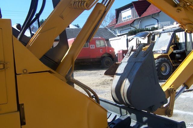 Miniexcavadora  andereMINIBAGGER