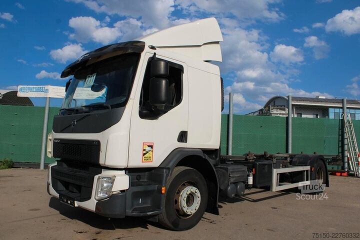 Camion porte-caisses amovibles VOLVO FE 320 4x2 LL - Nr.: 711