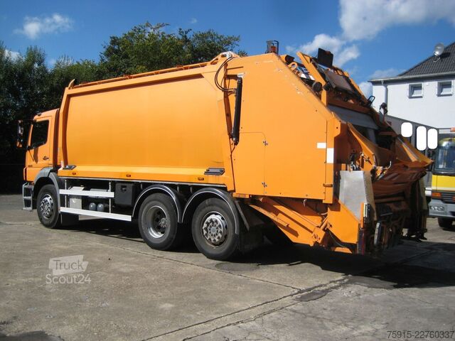 Camion à ordures MERCEDES-BENZ 2529 L 6x2 AXOR Bluetec4 GEESINK *TÜV+SP gültig*