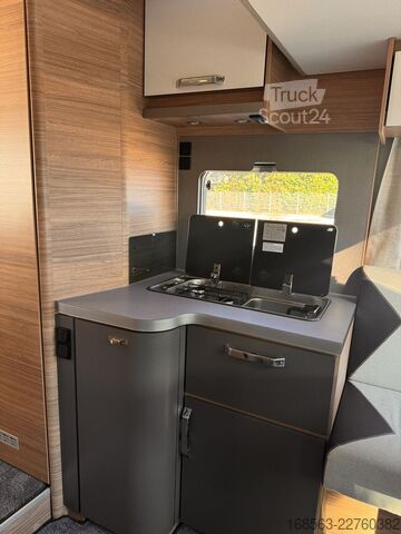 Półzintegrowany kamper WEINSBERG CaraSuite 700 DX EDITION [SPICY] LP 84.355 ¤ !