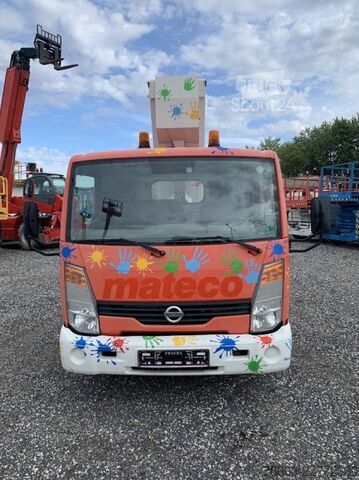 Furgão fechado Nissan abstar Ruthmann-Steiger TB270 - 27m - 23