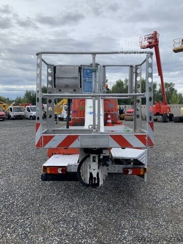 Furgão fechado Nissan abstar Ruthmann-Steiger TB270 - 27m - 23