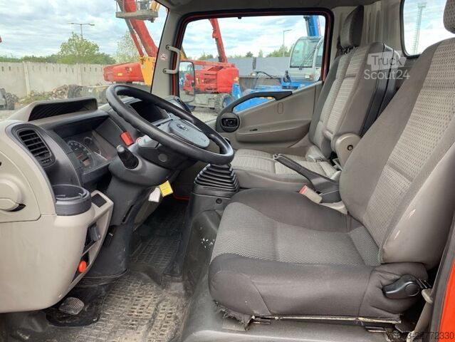 Furgão fechado Nissan abstar Ruthmann-Steiger TB270 - 27m - 23