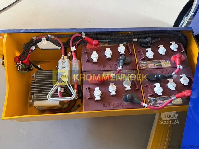 Elevador de tesoura JCB S 2646 E
