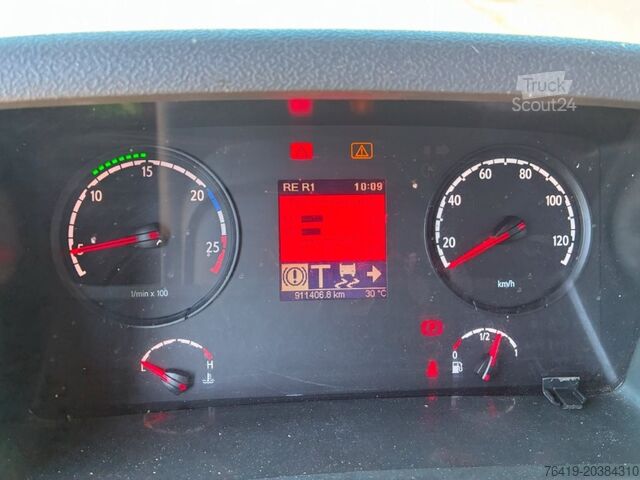 Ізотермічний тягач SCANIA P410 T25-062