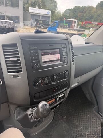 شاحنة صندوقية MERCEDES-BENZ 516 CDI, erst 184 Tkm, LBW