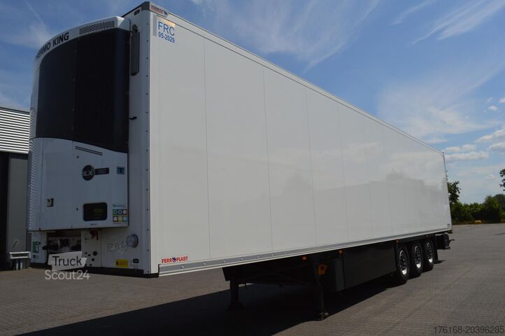 Polpriklopnik za prevoz hladilnikov SCHMITZ CARGOBULL SKO FP 45 ThermoKing SLXi 300