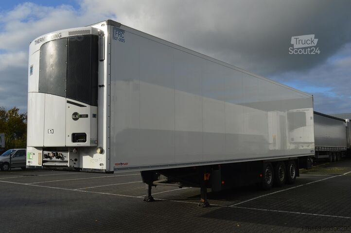 Polpriklopnik za prevoz hladilnikov SCHMITZ CARGOBULL SKO FP 45 ThermoKing SLXi 300