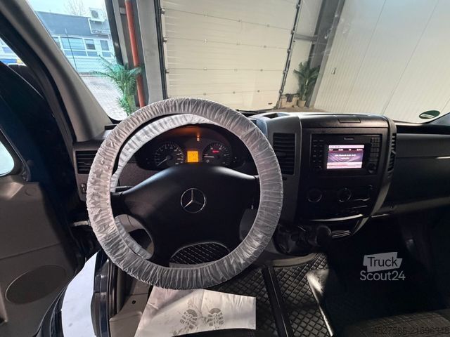 High top van MERCEDES-BENZ Sprinter II Kasten 316 CDI*VERGLAST*KLIMA*AHK35T