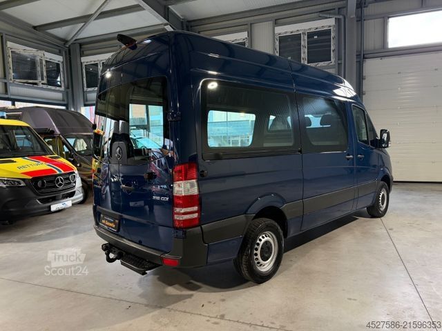 Minibus MERCEDES-BENZ Sprinter II Kasten 316 CDI*VERGLAST*KLIMA*AHK35T