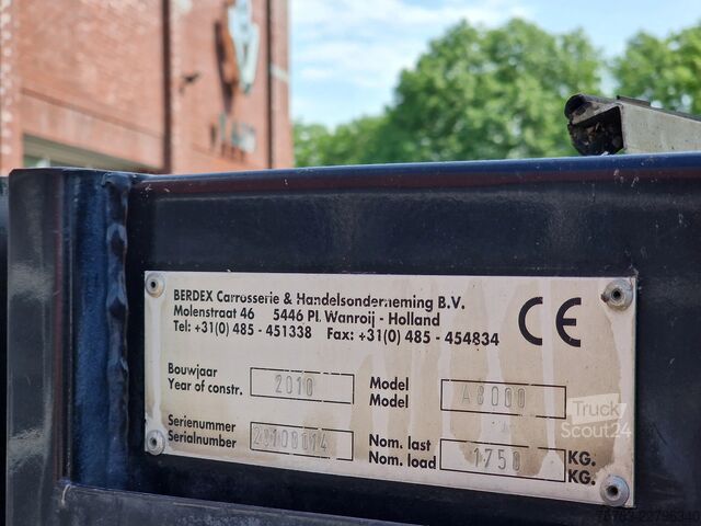 Preprava dobytka Berdex FH 460 Berdex 3 deck livestock - Loadlift - Lif...