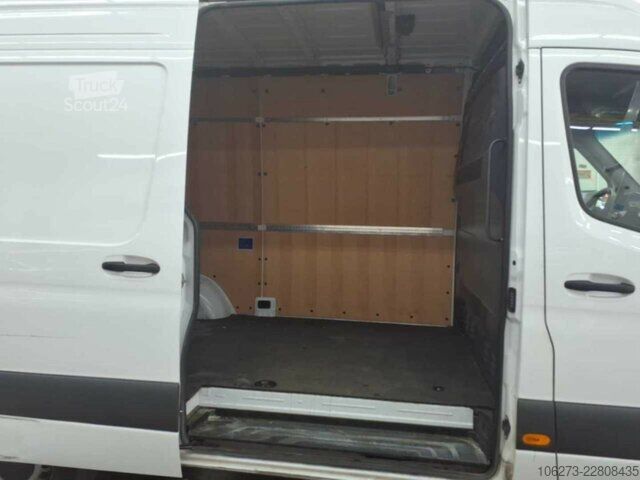 Fourgon Mercedes-Benz Sprinter 317 CDI,L2H2,Automatik,Kamera,Navi