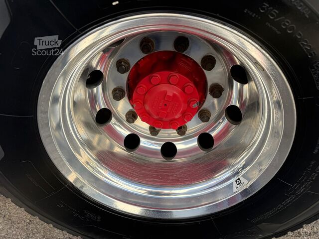 Nutzfahrzeug Daf XF  530 Standard SSC Retarder 2Liegen 2Tank ALCOA
