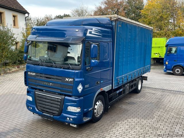 Вантажівка з платформою і тентом DAF XF 105.460 Krone Plane Aufbau Portaltüren Edscha
