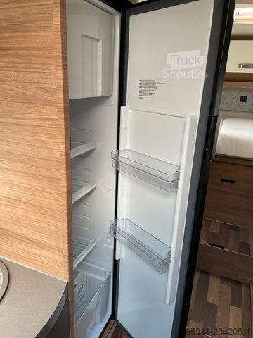 Polointegrovaný obytný vůz WEINSBERG 600 MEG *Pepper Edition**Dachklima**