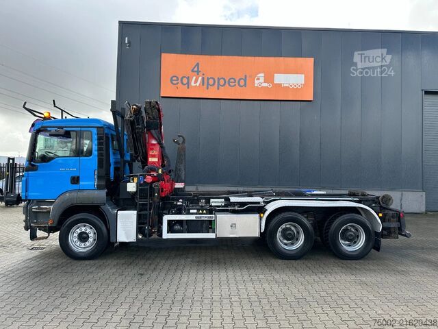 Hook arm system MAN TGS 33.440 TGS 33.440 6x4 EURO-4 / HMF 1823 Cra...