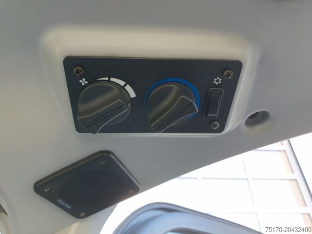 Ανυψωτικό περονοφόρο με εμπρόσθιο φορτηγό STILL RX70-35 / Triplex: 4.80m / nur 2.876h! / Klima