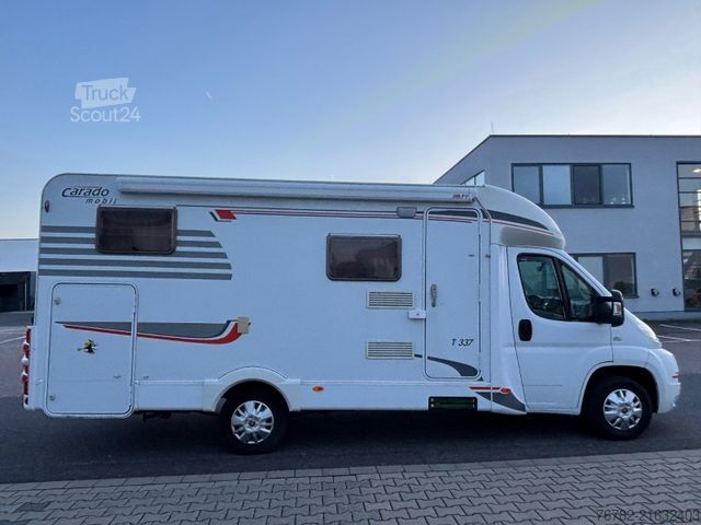 Half-integraal camper CARADO T 337 - Einzelbetten - Garage -
