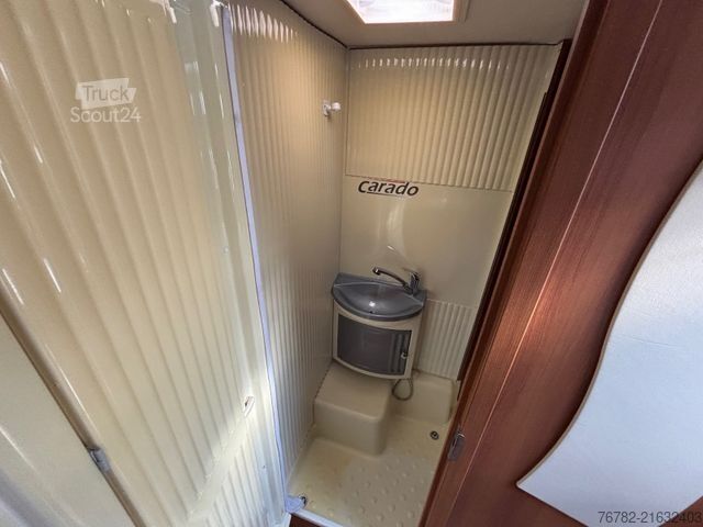 Half-integraal camper CARADO T 337 - Einzelbetten - Garage -