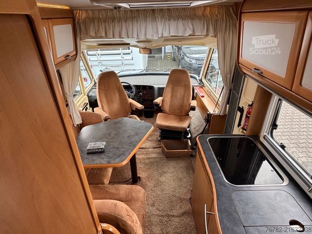 Integrated camper HYMER/ERIBA B524 Solar*Markise*SAT-TV*Fahrradträger*AHK
