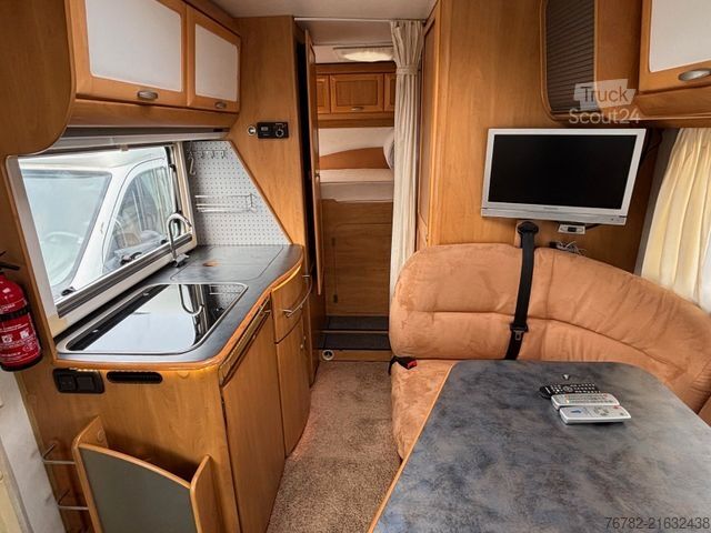 Integrated camper HYMER/ERIBA B524 Solar*Markise*SAT-TV*Fahrradträger*AHK
