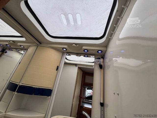 Integrated camper HYMER/ERIBA B524 Solar*Markise*SAT-TV*Fahrradträger*AHK