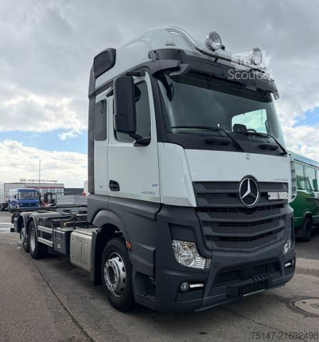 Swap body truck MERCEDES-BENZ 2540 L Actros 6x2 Fahrschule 5-Sitzer Liftachse