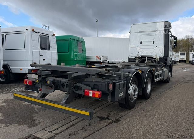 Swap body truck MERCEDES-BENZ 2540 L Actros 6x2 Fahrschule 5-Sitzer Liftachse