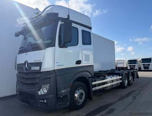 Swap body truck MERCEDES-BENZ 2540 L Actros 6x2 Fahrschule 5-Sitzer Liftachse