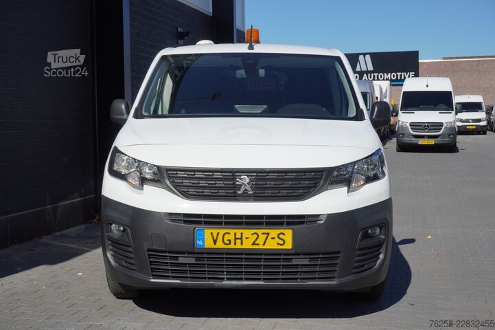 Korkeakattoinen farmari Peugeot Partner 1.5 BlueHDI 130PK Automaat EURO 6 - Air...