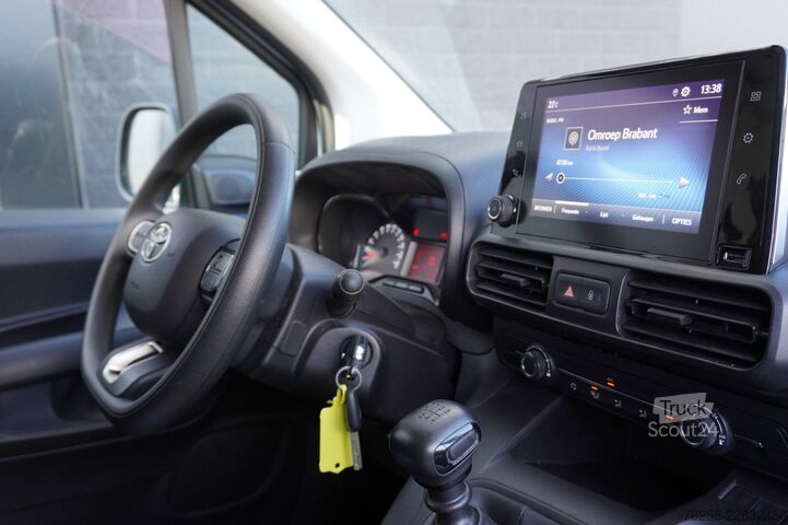 Універсал з високим дахом Toyota PROACE CITY 1.5 D-4D EURO 6 - Airco - Cruise - ...