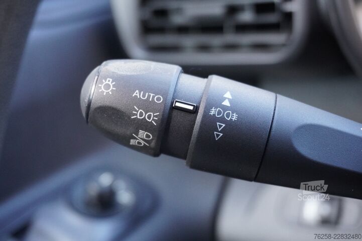 Універсал з високим дахом Toyota PROACE CITY 1.5 D-4D EURO 6 - Airco - Cruise - ...