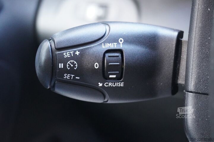 Універсал з високим дахом Toyota PROACE CITY 1.5 D-4D EURO 6 - Airco - Cruise - ...