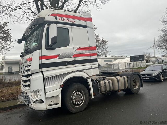 Mercedes-Benz 1845 Arocs 4x4 HD 1-Hand Mercedes-Benz 1845 Arocs 4x4 HD 1-Hand