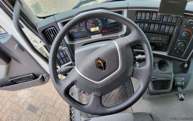 Lagaminas Renault D 250 P4x2 MED - 05-BZK-1 - LUCHTGEVEERDE VOORA...