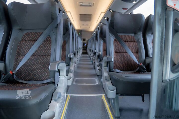 Távolsági autóbusz Mercedes-Benz RS Marcopolo G8 Viaggio 1050 Passenge...