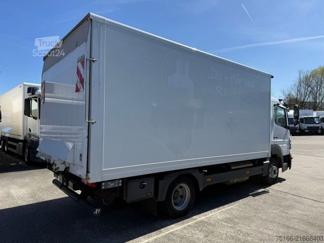 Furgoneta caja MERCEDES-BENZ ATEGO 821 L Koffer 4,9 m LBW 1 to.*Kofferheizung