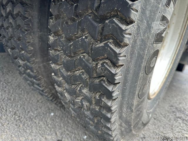 Dépanneuse MAN L2000 220LE, 6 Zylinder, Brief fehlt!!!, Lbw