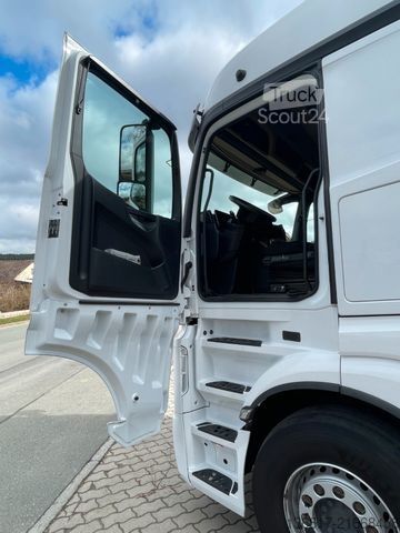Cap tractor standard MERCEDES-BENZ Actros 5 L BigSpace 1851 4x2BL Retarder Kli. ACC