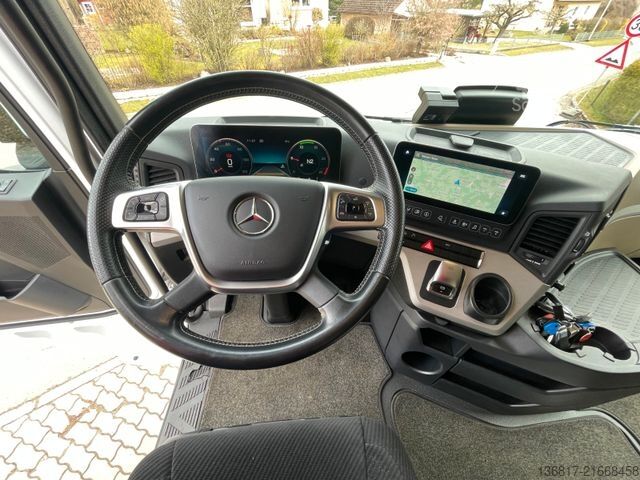 Cap tractor standard MERCEDES-BENZ Actros 5 L BigSpace 1851 4x2BL Retarder Kli. ACC