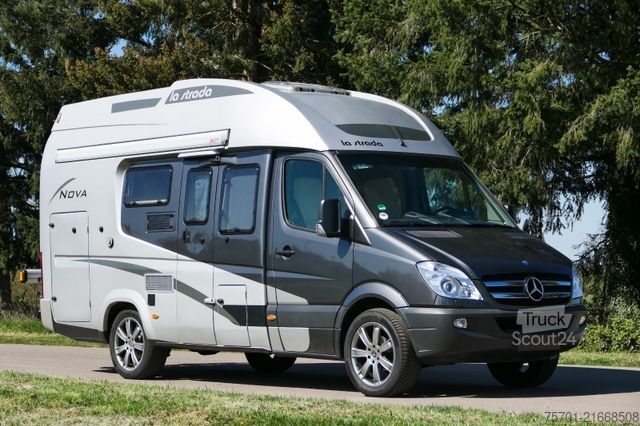 Caravana semiintegrada MERCEDES-BENZ La Strada Nova M