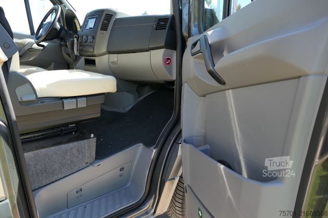 Caravana semiintegrada MERCEDES-BENZ La Strada Nova M