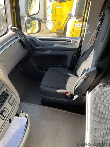 Trattore stradale standard DAF XF480 - Brand New Tyres Michelin