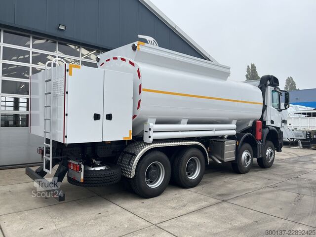 Bränsletankbil Mercedes-Benz Arocs 4140 8x4 | Fuel Tank | Stock
