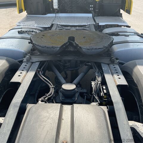 Trattore stradale standard DAF XF480 - Нови гуми
