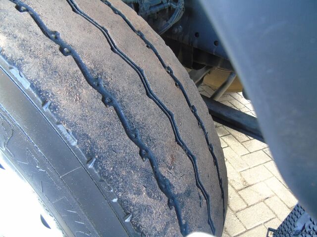 Standard-SZM Mercedes-Benz Axor 1843 + EURO 5 EEV + EPS 3 PEDALS