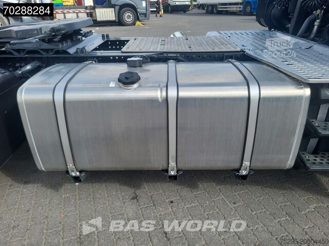 Standaard trekker Iveco S-way 500 4X2 Nieuw! Retarder Navi ACC Euro 6