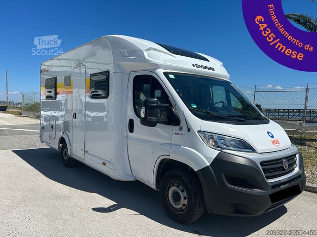 Daļēji integrēta motorhome Fiat Ducato Carasuite 650 MF 5 | 5 Posti Letto | Completamente Attrezzato