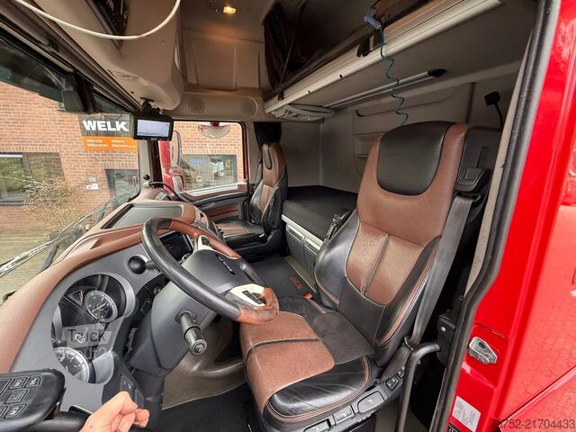 Chassis with cab DAF XF 480 SSC Super Space Retarder NL Truck