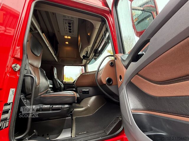 Chassis with cab DAF XF 480 SSC Super Space Retarder NL Truck